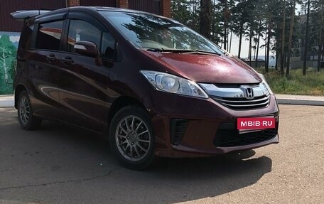 Honda Freed I, 2015 год, 1 350 000 рублей, 1 фотография