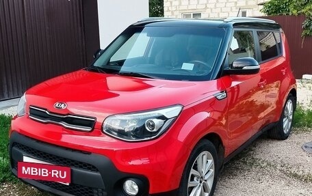 KIA Soul II рестайлинг, 2018 год, 1 660 000 рублей, 3 фотография