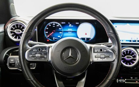 Mercedes-Benz CLA, 2019 год, 3 298 000 рублей, 14 фотография