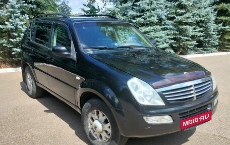 SsangYong Rexton III, 2006 год, 1 050 000 рублей, 2 фотография