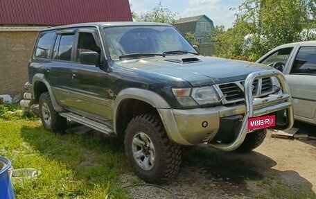 Nissan Patrol, 1998 год, 750 000 рублей, 2 фотография