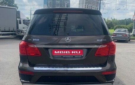 Mercedes-Benz GL-Класс, 2015 год, 4 100 000 рублей, 3 фотография