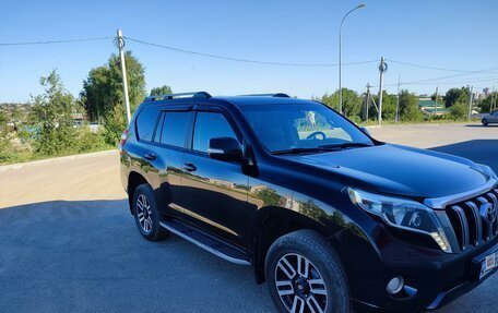 Toyota Land Cruiser Prado 150 рестайлинг 2, 2014 год, 3 400 000 рублей, 3 фотография