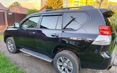 Toyota Land Cruiser Prado 150 рестайлинг 2, 2010 год, 3 150 000 рублей, 9 фотография