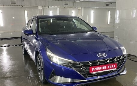 Hyundai Elantra, 2021 год, 2 500 000 рублей, 3 фотография