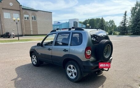 Chevrolet Niva I рестайлинг, 2009 год, 530 000 рублей, 7 фотография