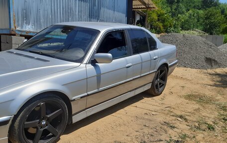 BMW 7 серия, 1998 год, 650 000 рублей, 5 фотография