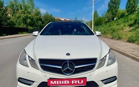 Mercedes-Benz E-Класс, 2011 год, 1 489 000 рублей, 3 фотография