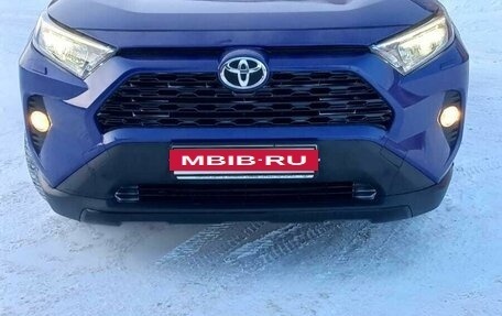 Toyota RAV4, 2021 год, 4 150 000 рублей, 2 фотография