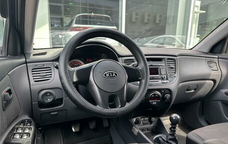 KIA Rio II, 2011 год, 680 000 рублей, 6 фотография