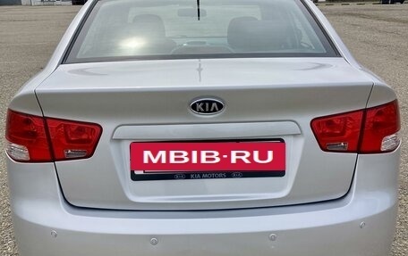 KIA Cerato III, 2010 год, 850 000 рублей, 4 фотография