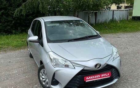 Toyota Vitz, 2018 год, 1 250 000 рублей, 4 фотография