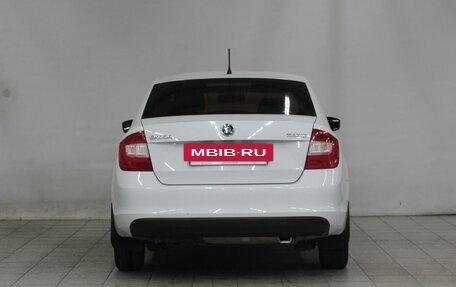 Skoda Rapid I, 2014 год, 950 000 рублей, 6 фотография