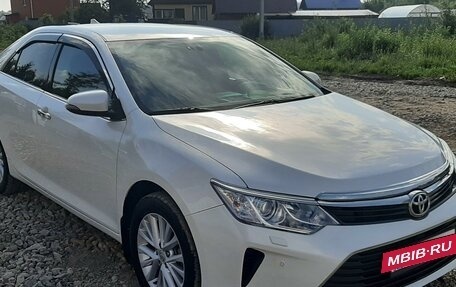 Toyota Camry, 2015 год, 2 150 000 рублей, 2 фотография