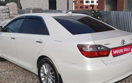 Toyota Camry, 2015 год, 2 150 000 рублей, 3 фотография