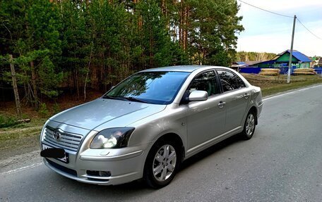 Toyota Avensis III рестайлинг, 2004 год, 860 000 рублей, 2 фотография