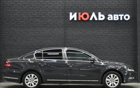 Volkswagen Passat B7, 2011 год, 1 260 000 рублей, 10 фотография