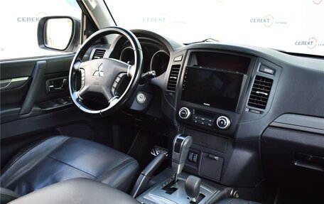 Mitsubishi Pajero IV, 2011 год, 2 350 000 рублей, 5 фотография