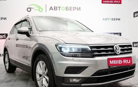 Volkswagen Tiguan II, 2018 год, 3 060 000 рублей, 7 фотография