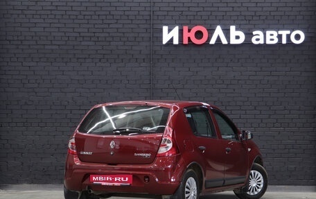 Renault Sandero I, 2012 год, 730 000 рублей, 10 фотография