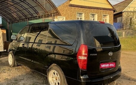 Hyundai H-1 II рестайлинг, 2008 год, 1 350 000 рублей, 6 фотография