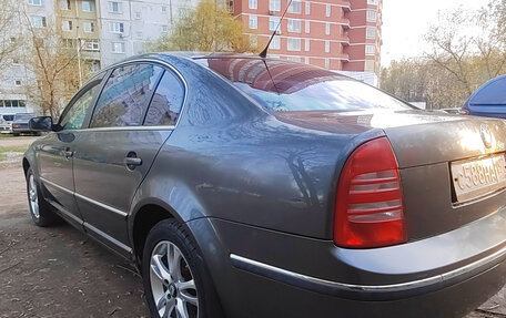 Skoda Superb III рестайлинг, 2006 год, 500 000 рублей, 10 фотография