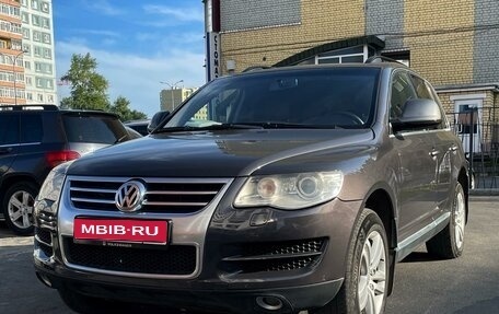 Volkswagen Touareg III, 2008 год, 850 000 рублей, 1 фотография