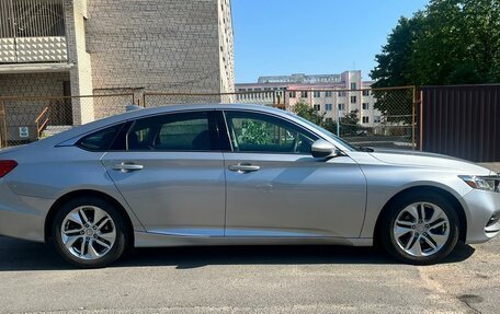 Honda Accord IX рестайлинг, 2019 год, 2 550 000 рублей, 9 фотография