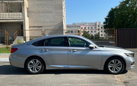 Honda Accord IX рестайлинг, 2019 год, 2 550 000 рублей, 10 фотография