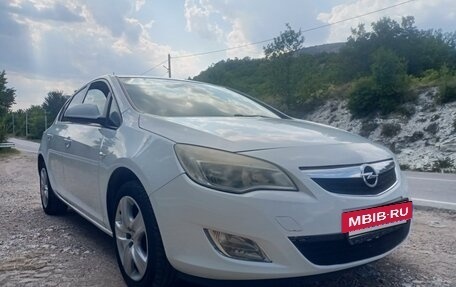 Opel Astra J, 2011 год, 820 000 рублей, 2 фотография