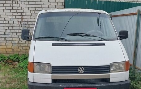 Volkswagen Transporter T4, 1992 год, 370 000 рублей, 2 фотография