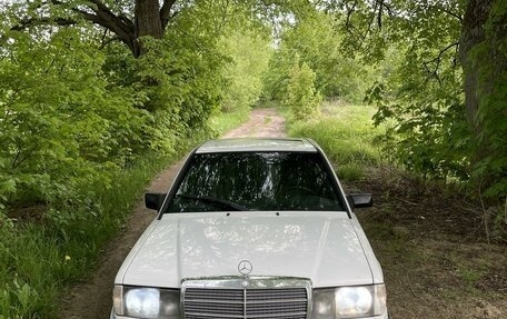 Mercedes-Benz 190 (W201), 1992 год, 270 000 рублей, 2 фотография