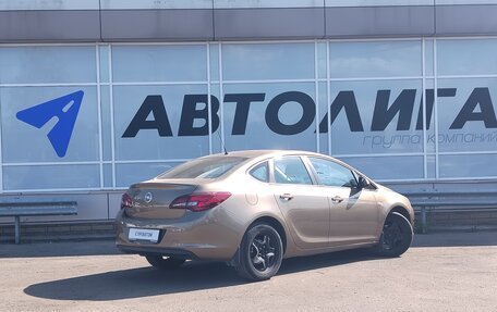 Opel Astra J, 2012 год, 690 000 рублей, 2 фотография