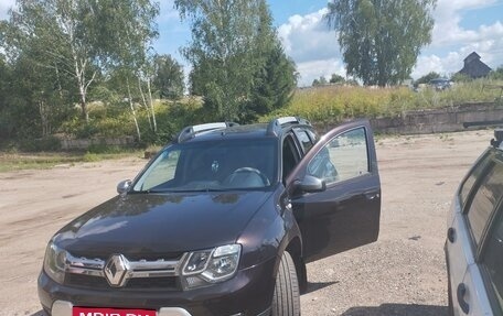 Renault Duster I рестайлинг, 2016 год, 1 450 000 рублей, 2 фотография