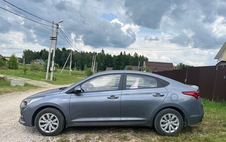 Hyundai Solaris II рестайлинг, 2018 год, 1 600 000 рублей, 5 фотография