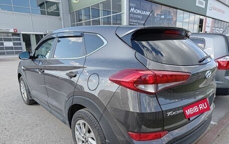 Hyundai Tucson III, 2016 год, 2 300 000 рублей, 2 фотография