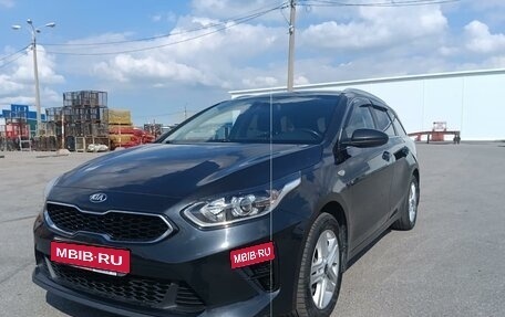 KIA cee'd III, 2020 год, 1 900 000 рублей, 1 фотография