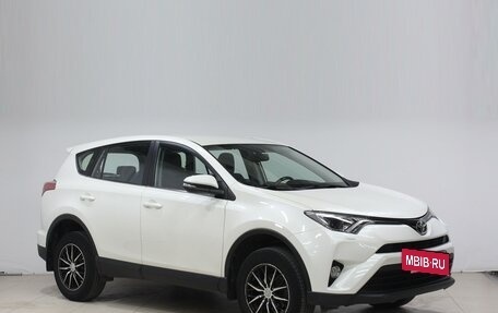 Toyota RAV4, 2018 год, 2 880 000 рублей, 3 фотография