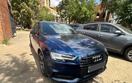 Audi A4, 2017 год, 2 950 000 рублей, 2 фотография