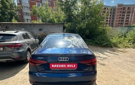 Audi A4, 2017 год, 2 950 000 рублей, 4 фотография