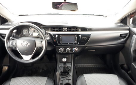 Toyota Corolla, 2013 год, 1 149 000 рублей, 15 фотография