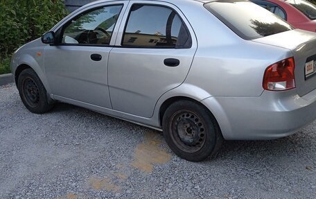 Chevrolet Aveo III, 2005 год, 357 000 рублей, 2 фотография