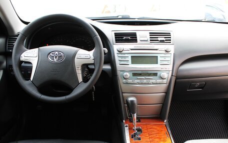 Toyota Camry, 2008 год, 1 249 000 рублей, 6 фотография