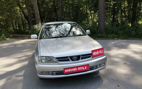 Toyota Carina, 2000 год, 550 000 рублей, 1 фотография