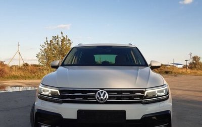 Volkswagen Tiguan II, 2018 год, 3 375 000 рублей, 1 фотография