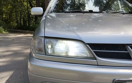 Toyota Carina, 2000 год, 550 000 рублей, 2 фотография