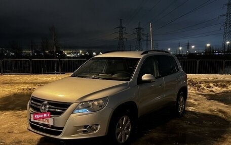 Volkswagen Tiguan I, 2009 год, 819 000 рублей, 4 фотография