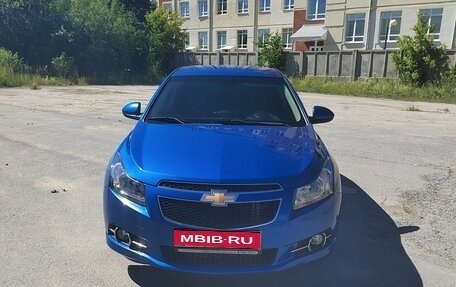 Chevrolet Cruze II, 2011 год, 1 020 000 рублей, 1 фотография