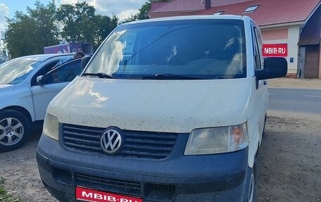 Volkswagen Transporter T5 рестайлинг, 2008 год, 1 050 000 рублей, 1 фотография