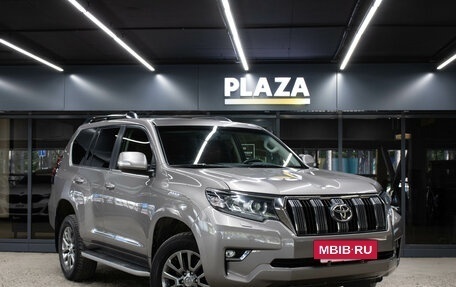 Toyota Land Cruiser Prado 150 рестайлинг 2, 2018 год, 5 299 000 рублей, 2 фотография